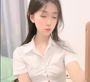 极品尤物颜值女神衬衣短裙很燥热收费房道具自慰手指扣入到底假屌骑乘位大白美臀套弄